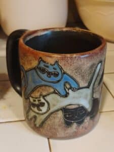 Mara-Stoneware-Cat-Mug-1
