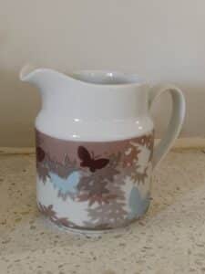 Mid-Century-Butterfly-Pattern-Creamer