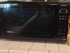 Panasonic-Genius-Sensor-Inverter-Microwave-NN-SNB-1
