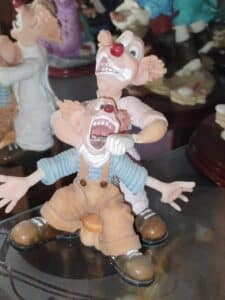 Slapstix-The-Dentist-Clown-Figurine