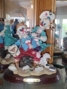 Slapstix-by-Cast-Art-Nurse-and-Patient-Clown-Figurine