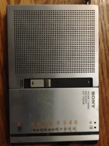 Sony-ICF-W-FM-or-AM-Band-Receiver