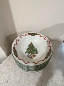 Tabletops-Unlimited-Holly-Ribbon-or-Soup-Bowls-third-image