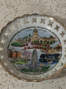 Victoria-Ceramics-Los-Angeles-Souvenir-Dish-second-image