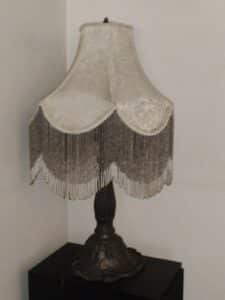 Victorian-Style-Table-Lamp-with-Beaded-Fringe-Shade
