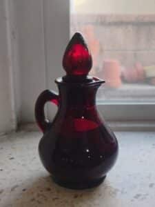Vintage-Avon-Ruby-Red-Glass-Cruet