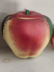 Vintage-Ceramic-Apple-Cookie-Jar