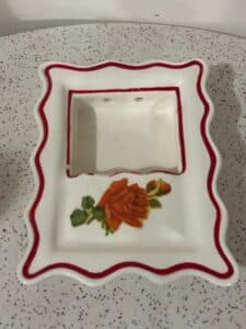 Vintage-Ceramic-Wall-Mount-Soap-Dish
