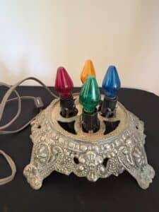 Vintage-Christmas-Tree-Light-Base-second-image