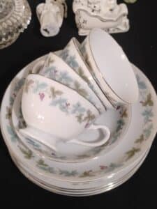 Vintage-Fine-China-of-Japan-Tea-Set-Pattern