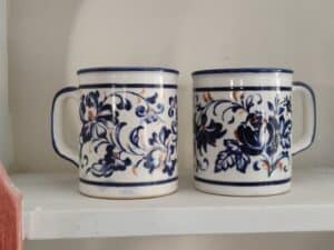 Vintage-Hand-Painted-Floral-Ceramic-Mugs