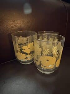 Vintage-Libbey-Hibiscus-and-Fern-Juice-Glasses-second-image