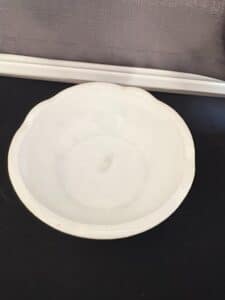 Vintage-McKee-Toltec-Pattern-Milk-Glass-Toed-Bowl-second-image