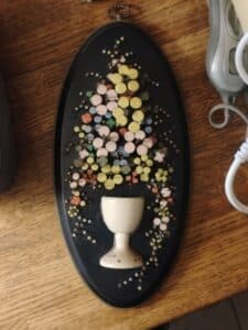 Vintage-Nail-Art-Wall-Plaque