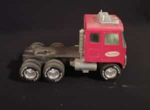 Vintage-Nylint-GMC-Astro-True-Value-Hardware-Semi-Tractor