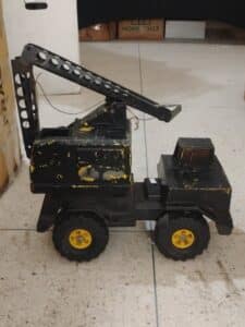 Vintage-Tonka-Mighty-Diesel-Crane-Truck