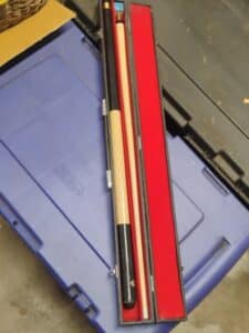 Vintage-Two-Piece-Billiard-Pool-Cue-with-Case