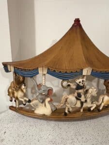 Vintage-Universal-Statuary-Corp.-Circus-Animal-Carousel-Wall-Plaque-second-image