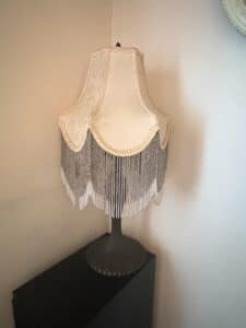 Vintage-Victorian-Style-Beaded-Fringe-Table-Lamp