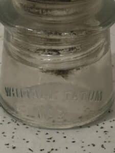 Vintage-Whitall-Tatum-No.-Glass-Insulator-second-image