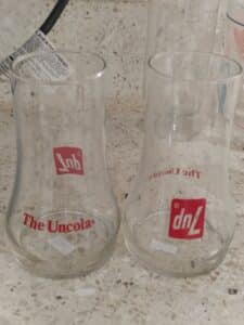 Vintage-s-Up-The-Uncola-Upside-Down-Glasses