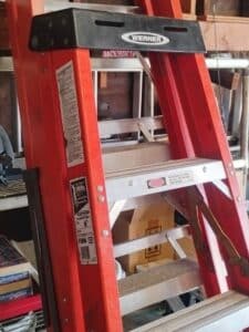 Werner-Foot-Fiberglass-Step-Ladder-Type-IA-lbs-Capacity