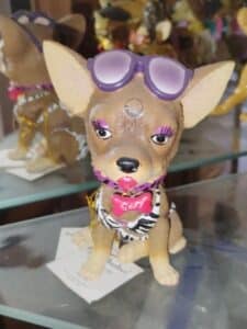 Westland-Giftware-Aye-Chihuahua-Bikini-Bobblehead-Figurine