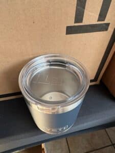 Yeti-Rambler-oz-Lowball-Tumbler-second-image