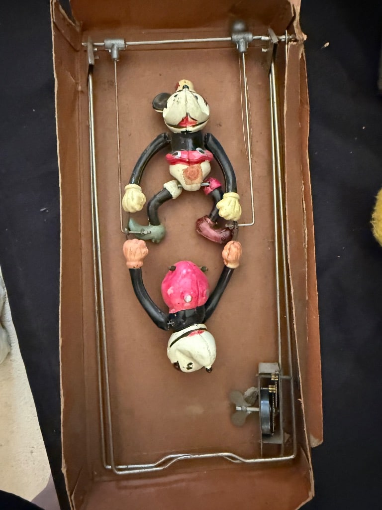 Sturbridge – Mini Brimfield- Vtg toys, Xmas. Coins, collectibles &; More