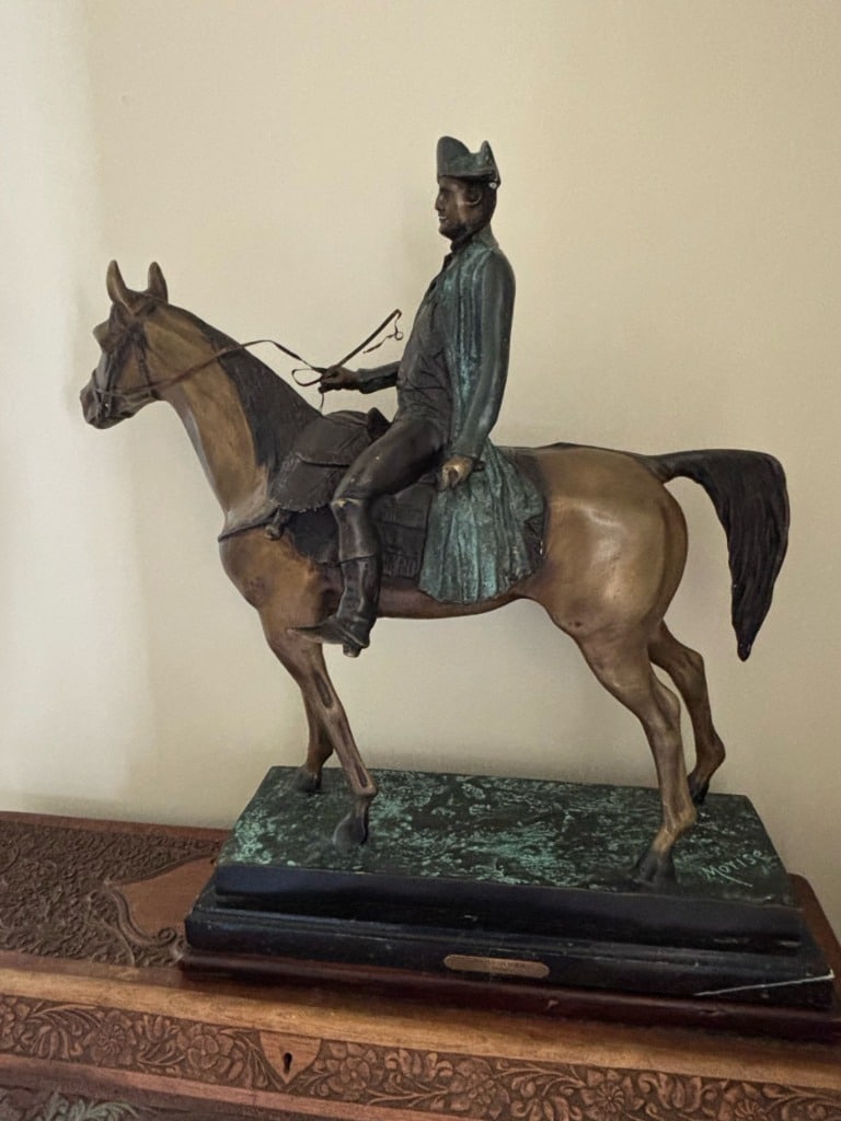 Luxurious Atherton Estate Sale: Mid-Century Modern, Antiques, Fine Art & Chinese