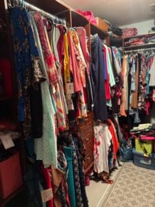Jewelry, Records, Brand‑New Fashion, Barbies, Collectibles @RIVERVIEW