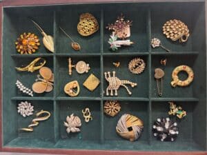 ONLINE AUCTION - Treasures and Collectibles from Around the World - Blue Moon NW Houston!!