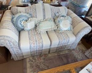 Roses, Rabbits & Vintage Charm in Cotati